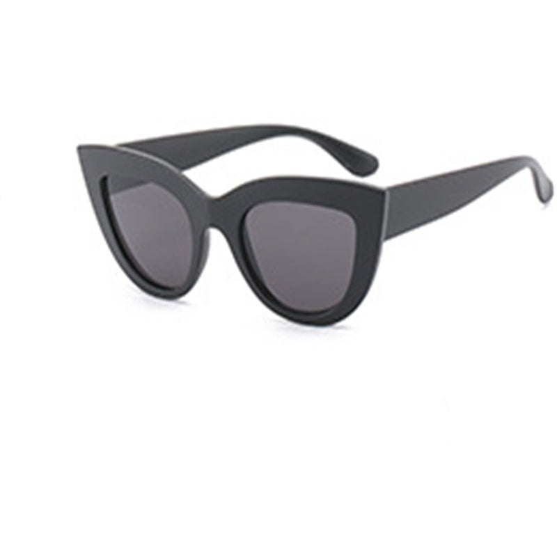 VUE Bold Retro-Trendy Cat Eye Sunglasses