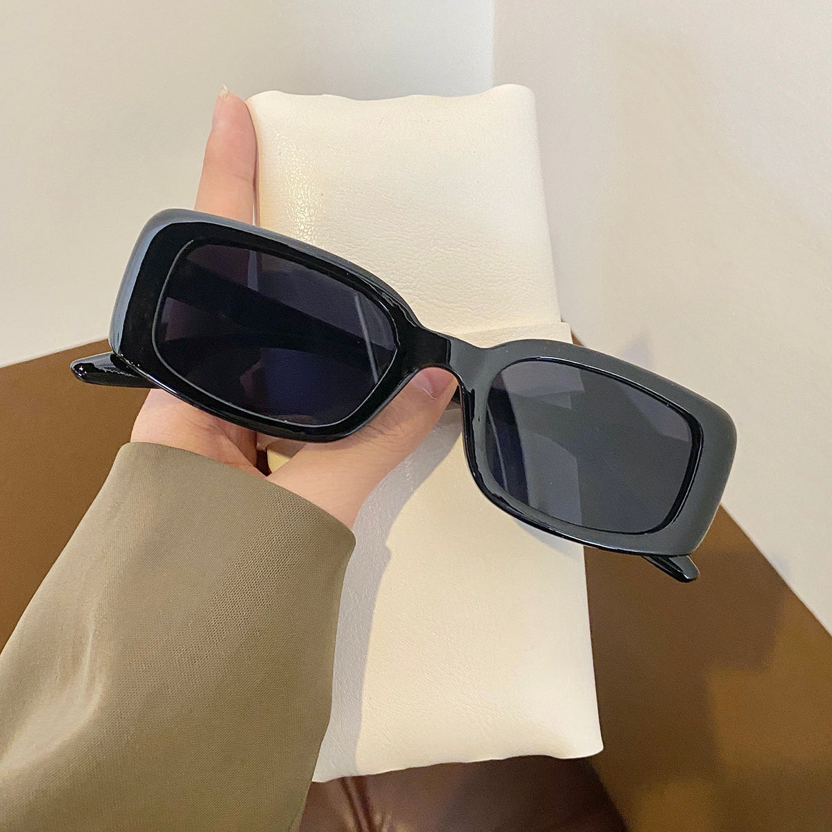 VUE Concave Retro Box Sunglasses – UV400 Street Style Shades