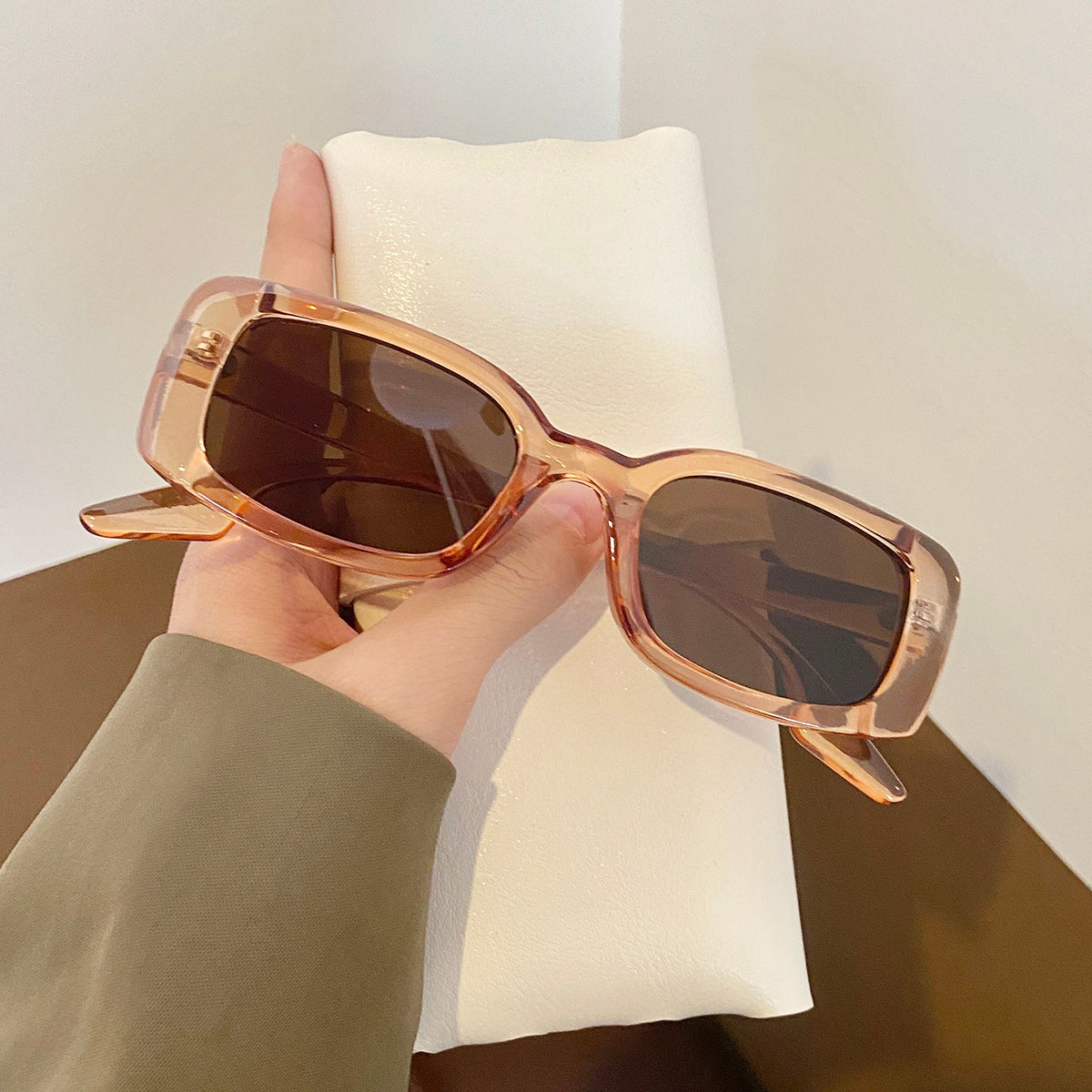 VUE Concave Retro Box Sunglasses – UV400 Street Style Shades